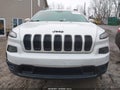 Photo 12 of 16 — 2018 Jeep Cherokee