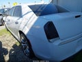 2018 Chrysler 300 — photo 3 of 22 | VIN 2C3CCAEG1JH263762