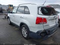 Photo 3 of 18 — 2011 Kia Sorento