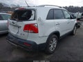 Photo 4 of 18 — 2011 Kia Sorento