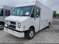 2001 Freightliner Chassis — photo 2 of 18 | VIN 4UZAARBW91CH52480