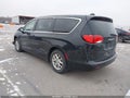2017 Chrysler Pacifica — photo 3 of 16 | VIN 2C4RC1DG8HR621094