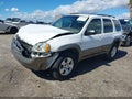 Photo 2 of 16 — 2001 Mazda Tribute
