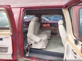 Photo 8 of 16 — 2000 Ford E-150