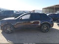 Photo 14 of 16 — 2023 Porsche Macan