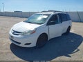 2009 Toyota Sienna — photo 2 of 11 | VIN 5TDZK23C99S270986
