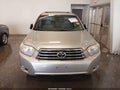 Photo 12 of 18 — 2010 Toyota Highlander