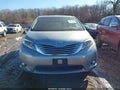 2016 Toyota Sienna — photo 12 of 17 | VIN 5TDDK3DC0GS133107