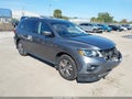 Photo 1 of 17 — 2018 Nissan Pathfinder