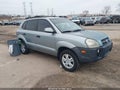 2006 Hyundai Tucson — photo 1 of 12 | VIN KM8JN12D26U262661