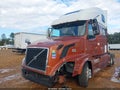 Photo 11 of 18 — 2017 Volvo VNL