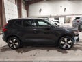 Photo 14 of 19 — 2020 Volvo XC40