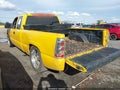 2000 Chevrolet Silverado 1500 — photo 3 of 11 | VIN 1GCEC19V8YZ275477