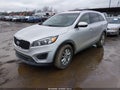 2017 Kia Sorento — photo 2 of 16 | VIN 5XYPG4A55HG319086