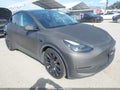 2022 Tesla Model Y — photo 1 of 20 | VIN 7SAYGDEF3NF390851
