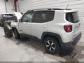 Photo 14 of 16 — 2021 Jeep Renegade
