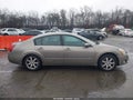 Photo 13 of 16 — 2004 Nissan Maxima