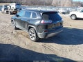 Photo 3 of 21 — 2020 Jeep Cherokee