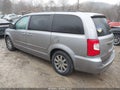 2014 Chrysler Town & Country — photo 3 of 17 | VIN 2C4RC1BG9ER437930