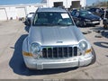 Photo 12 of 16 — 2005 Jeep Liberty