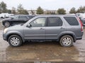 Photo 13 of 15 — 2005 Honda CR-V