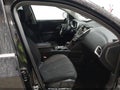 Photo 5 of 17 — 2017 Chevrolet Equinox