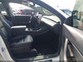 2020 Tesla Model Y — photo 5 of 17 | VIN 5YJYGDEE2LF036790