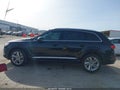 Photo 14 of 16 — 2023 Audi Q7