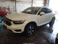 Photo 2 of 16 — 2019 Volvo XC40