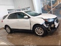 Photo 13 of 17 — 2018 Chevrolet Equinox