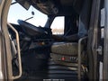 2019 Freightliner New Cascadia 126 — photo 5 of 12 | VIN 3AKJHHDR4KSKB4116