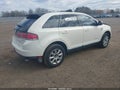 Photo 4 of 17 — 2008 Lincoln MKX