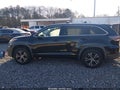 2016 Toyota Highlander — photo 14 of 16 | VIN 5TDKKRFH8GS126313