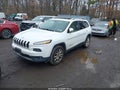 Photo 2 of 17 — 2015 Jeep Cherokee