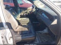 Photo 5 of 12 — 2001 Lincoln Town Car