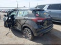 Photo 3 of 15 — 2022 Nissan Kicks