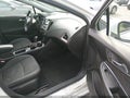 2019 Chevrolet Cruze — photo 5 of 16 | VIN 1G1BE5SM0K7115904