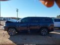 Photo 14 of 16 — 2023 Jeep Wagoneer