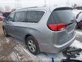Photo 3 of 17 — 2017 Chrysler Pacifica