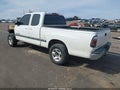 Photo 3 of 18 — 2001 Toyota Tundra