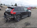 Photo 4 of 16 — 2021 Volvo XC40