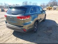 2017 Toyota Highlander — photo 4 of 16 | VIN 5TDBZRFH8HS423871