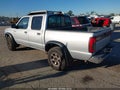 Photo 3 of 16 — 2000 Nissan Frontier