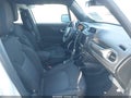 Photo 5 of 16 — 2021 Jeep Renegade