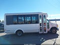 Photo 15 of 17 — 2002 Ford E-350