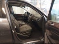 Photo 5 of 18 — 2012 Mercedes-Benz ML-Class