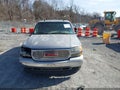 2005 GMC Yukon XL — photo 13 of 17 | VIN 1GKFK16Z95J158035