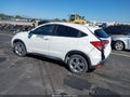 2017 Honda HR-V — photo 3 of 17 | VIN 3CZRU5H5XHM714312