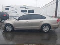 Photo 15 of 18 — 2015 Volkswagen Passat