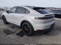 Photo 3 of 16 — 2025 Porsche Cayenne